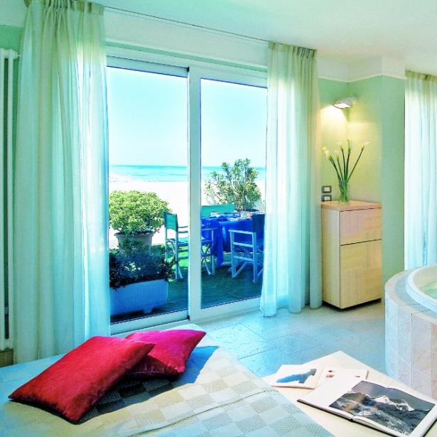 alexandraplaza fr offre-juin-hotel-riccione-avec-acces-direct-a-la-plage 038